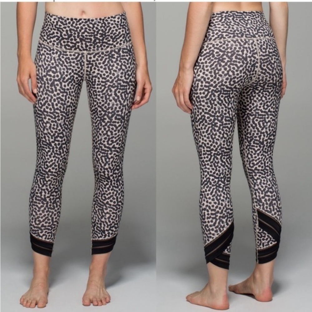Lululemon High Times 7/8 Pant Wrap Mesh Size 4